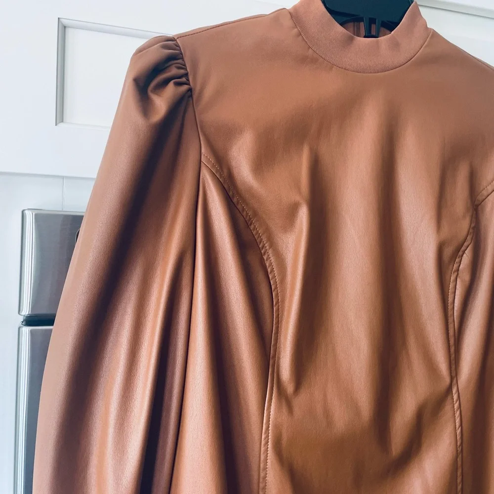 Trina Turk Wrigley brown faux leather dress size 8 - Picture 4 of 6